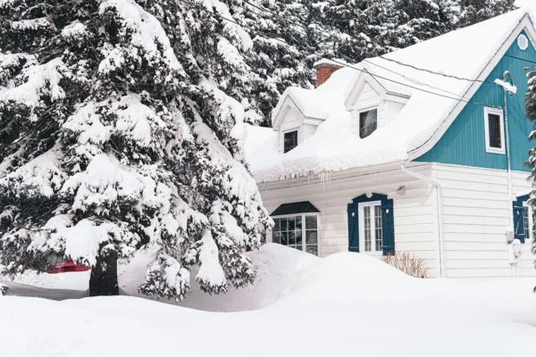 Preparing Your Roof for Winter: Essential Tips